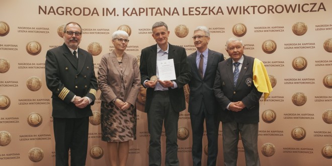 Kapitan Piotr Kuźniar oraz Zygmunt Choreń odebrali Nagrody im. Kapitana Leszka Wiktorowicza